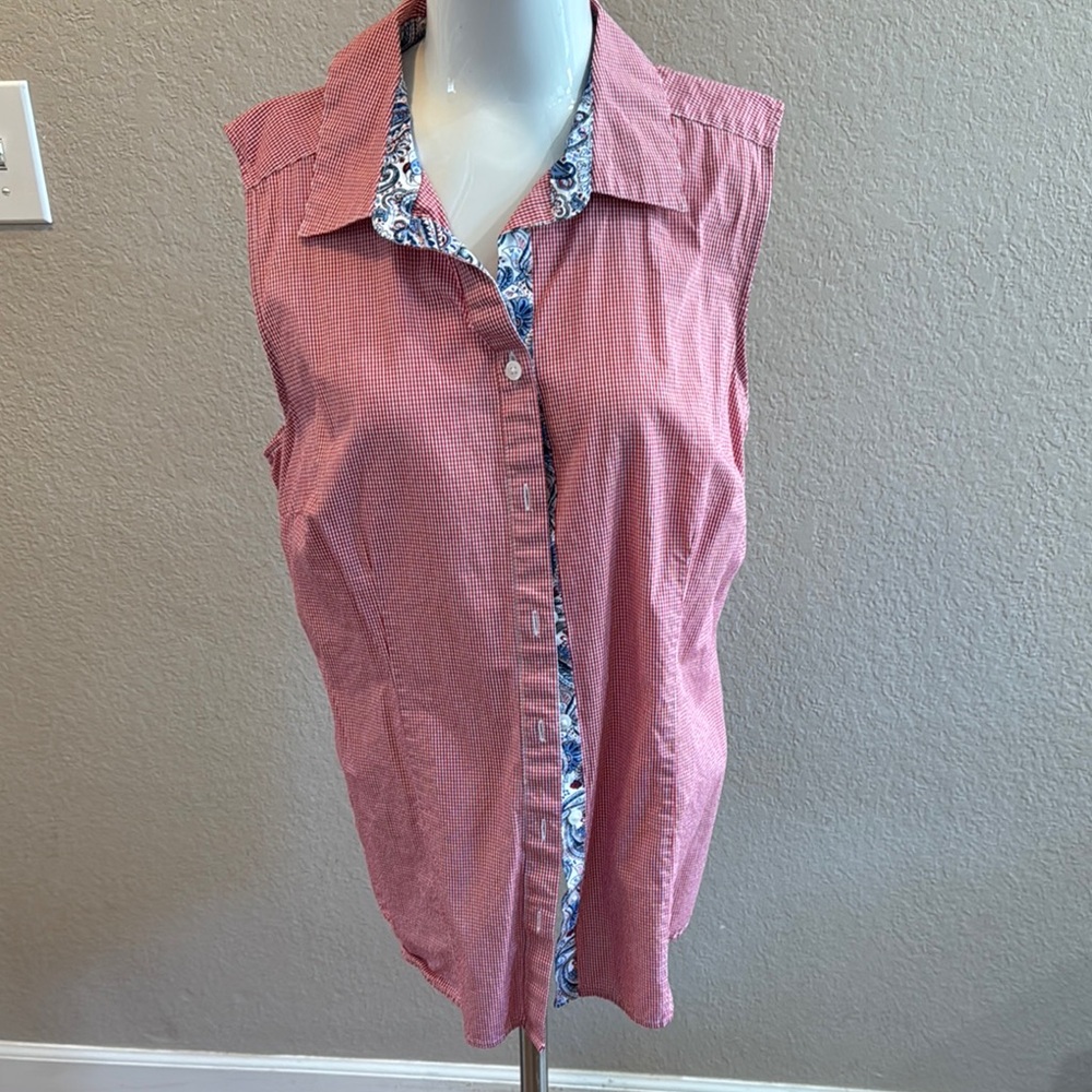 Croft & Barrow Pink Sleeveless Button‎ Down Shirt size large
